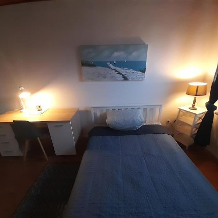 Apartment Am Waldrand 1 Person ,Gemuetlich, Nichtraucher อิทเซอโฮ ภายนอก รูปภาพ