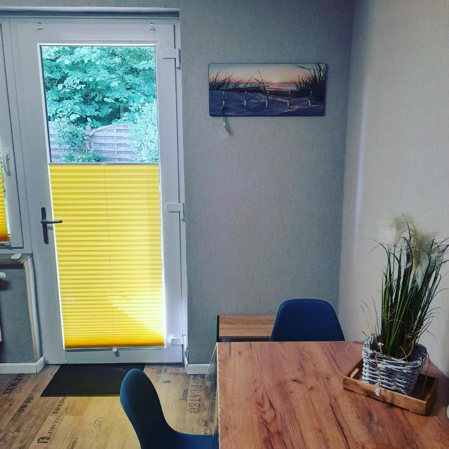 Apartment Am Waldrand 1 Person ,Gemuetlich, Nichtraucher อิทเซอโฮ ภายนอก รูปภาพ